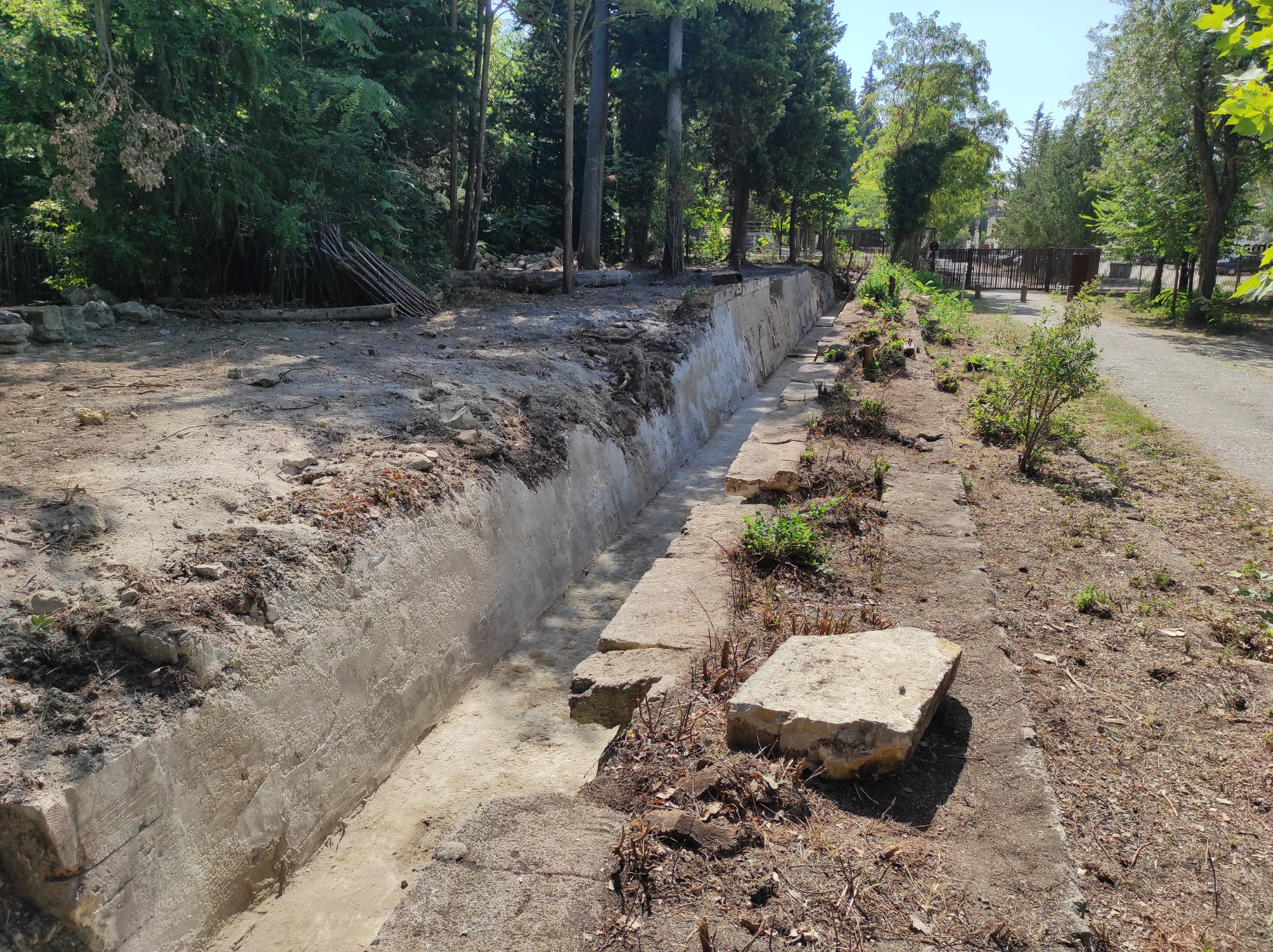 Le canal de la Poudrerie Royale
